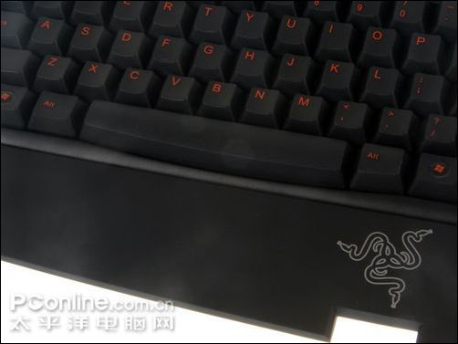 动!Razer首款键鼠套装评测AG真人游戏平台金蛛煞魔蛇齐出(图1)